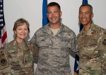 911th Air Refueling Squadron welcomes AMC Commander Miller