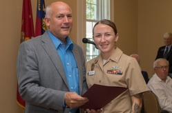 Sailor honored as Service Person of the Quarter [Image 5 of 5]