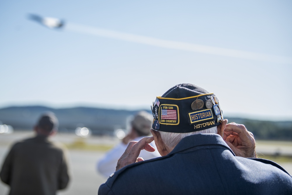 Navy veteran, Galaxy Community Council, Faith United Methodist Church tour 104th Fighter Wing