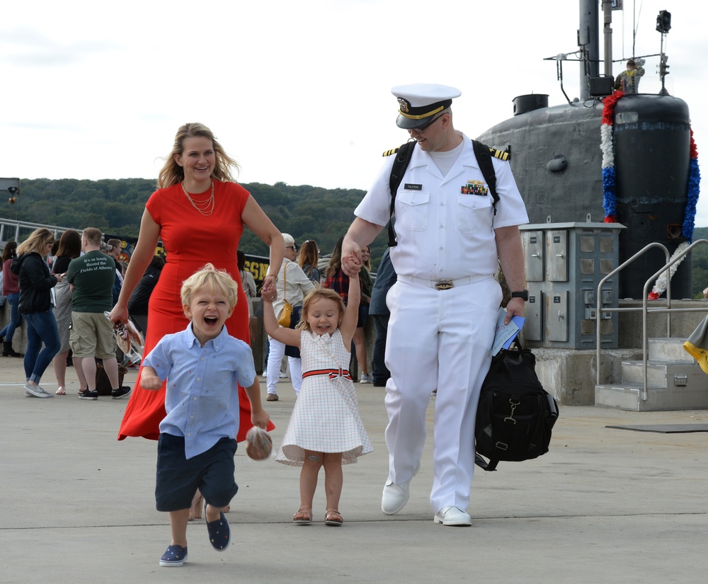 USS Toledo Returns Home