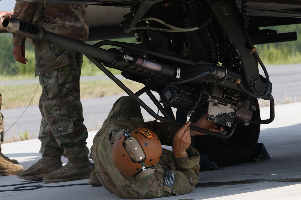 82nd Airborne conducts aerial gunnery