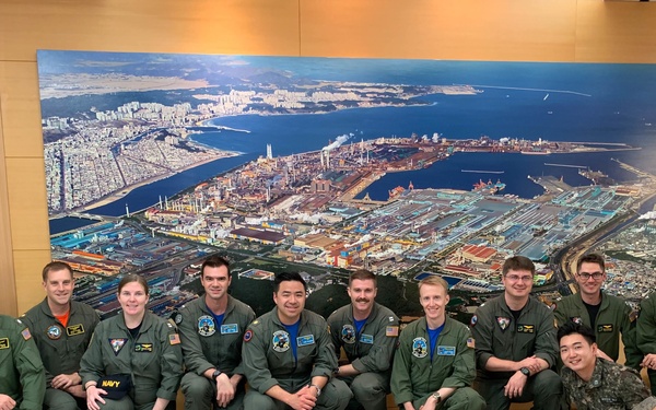 Mad Foxes Visit South Korean Navy for Maritime Patrol Meeting