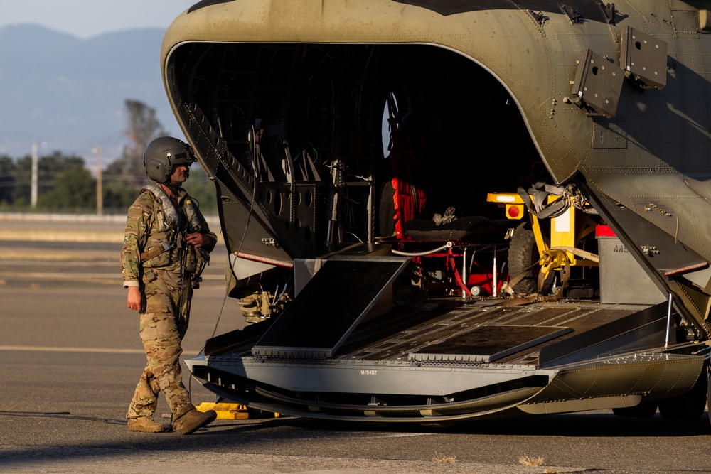 Cal Guard helicopters return from Red Bank Fire