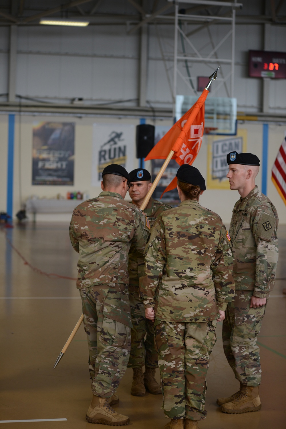 Headquarters and Headquarters Detachment 39th Signal Battalion' Change of Responsibility