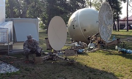 271st CBCS supplies tactical comm to Northern Strike