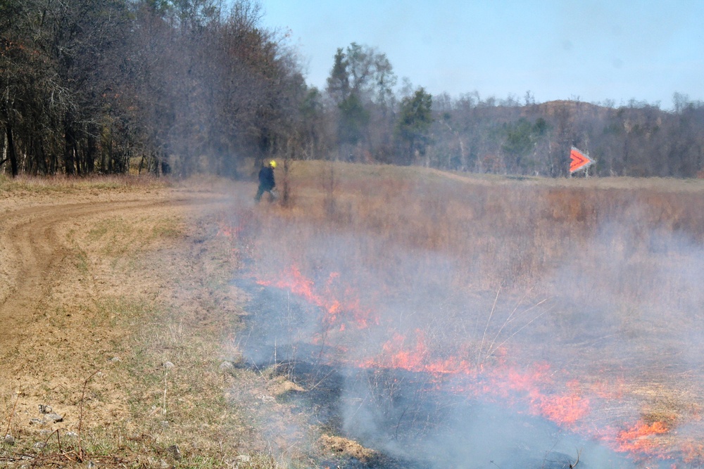 2016 UH-60 Black Hawk Fire Training, Prescribed Burn Work at Fort McCoy