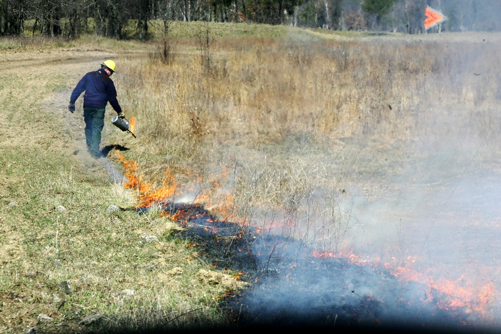 2016 UH-60 Black Hawk Fire Training, Prescribed Burn Work at Fort McCoy