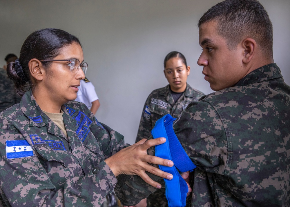 U.S. Navy Promotes Medical Readiness in Honduras