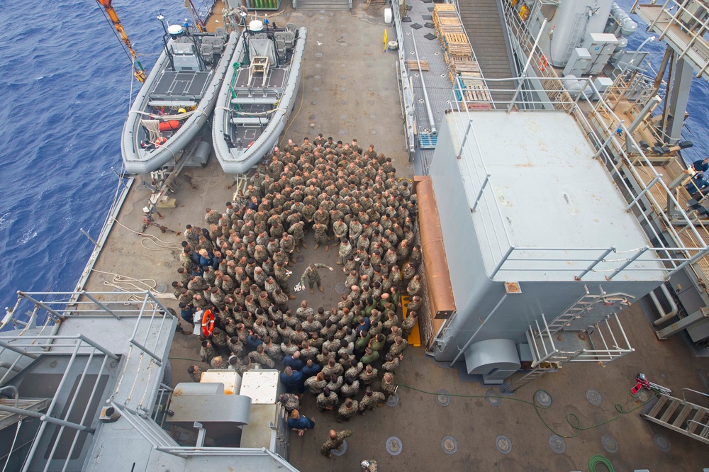 USS OAK HILL