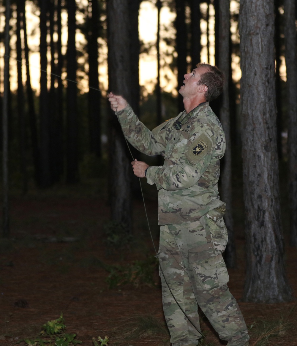 USAJFKSWCS Students Undergo Long-Range Antenna Training