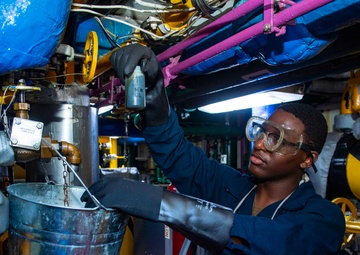 Ike Conducts TSTA/FEP