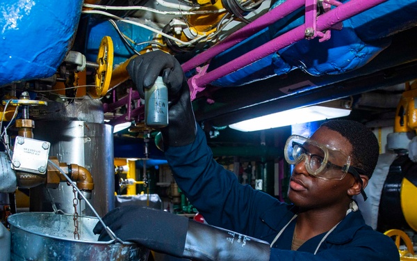 Ike Conducts TSTA/FEP