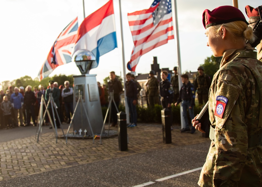 82nd Paratroopers, Dutch John Thompson Bridge namesake