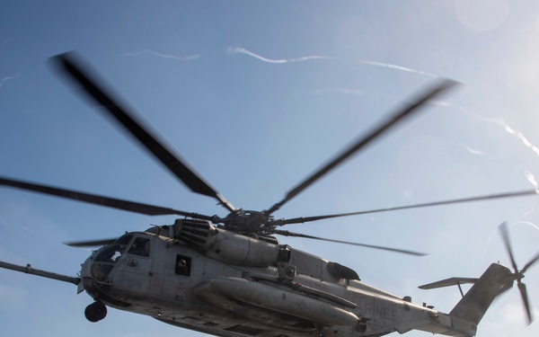 A CH-53E Sea Stallion prepares to land Aboard USS Somerset