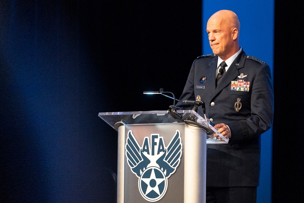 Gen. John Raymond discusses Warfighting in Space