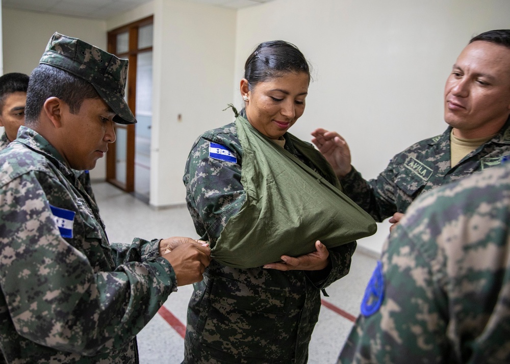 U.S. Navy Promotes Medical Readiness in Honduras