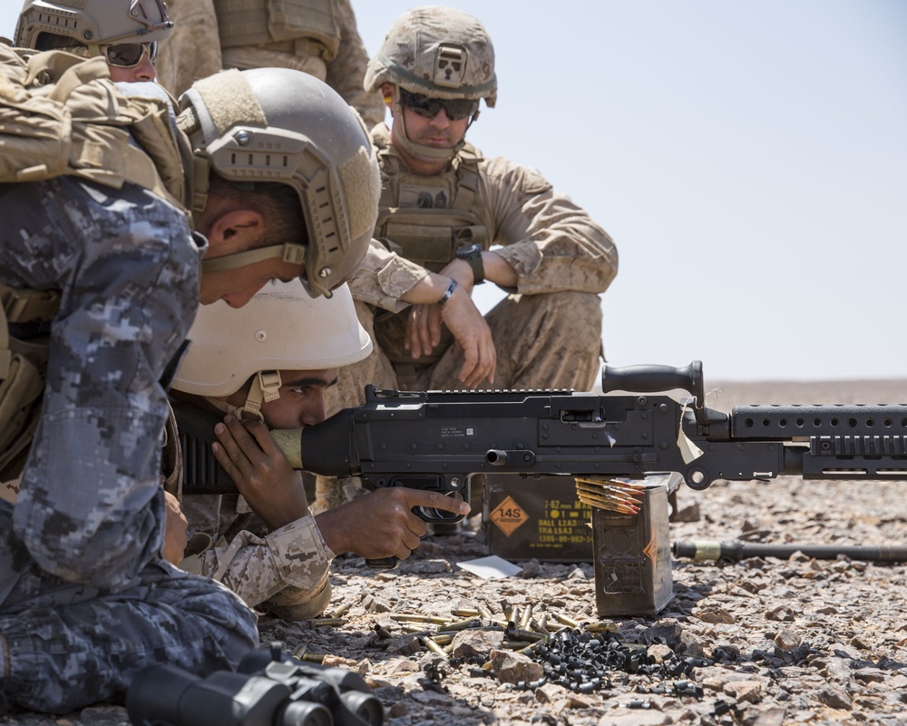 Live-fire exercise in Wadi Shadiya