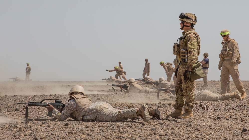 Live-fire exercise in Wadi Shadiya