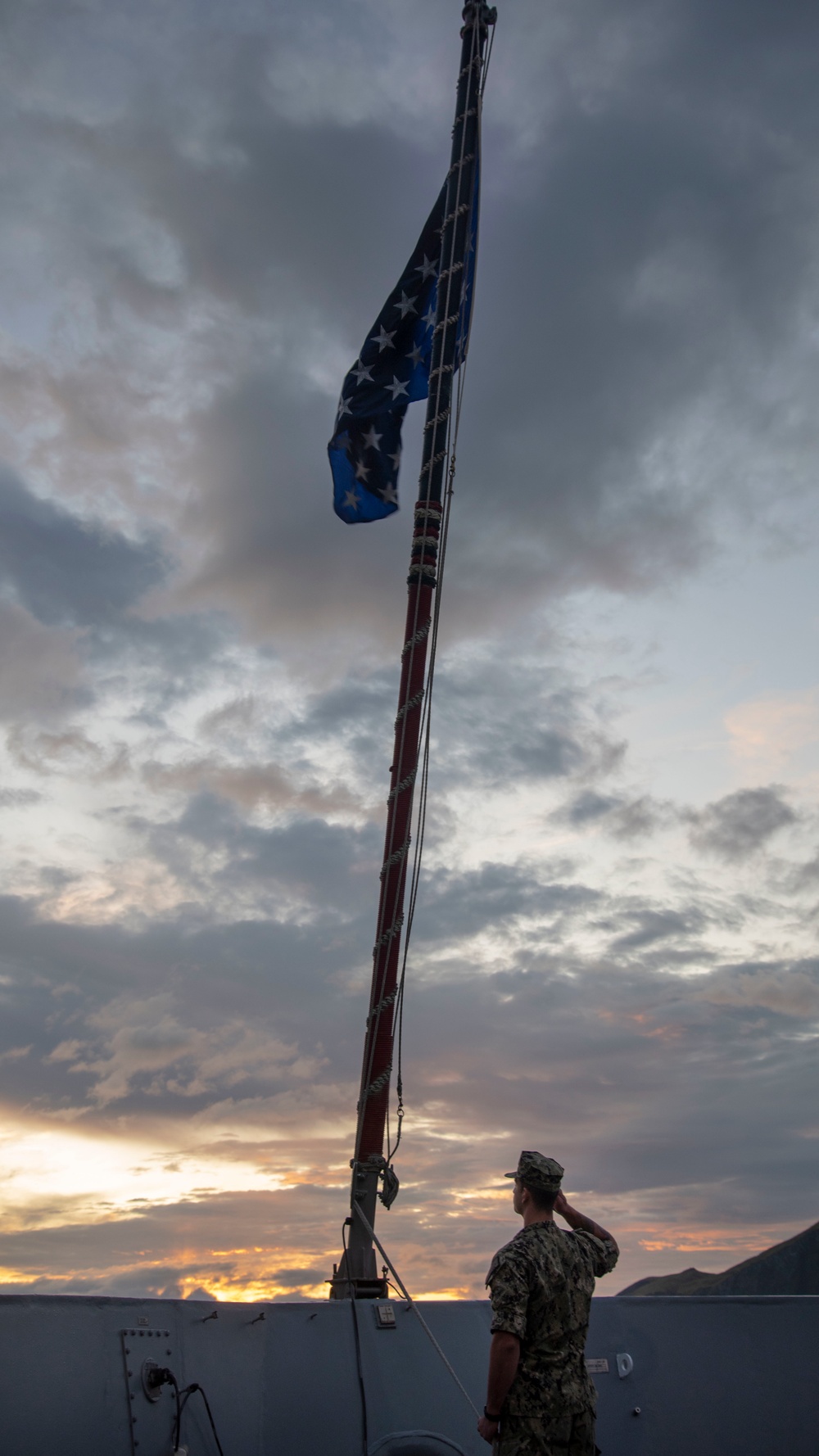 Sailor Observes Colors