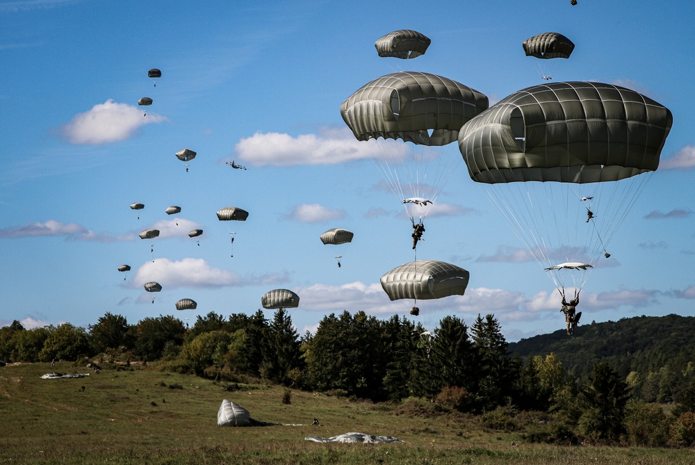 Saber Junction 2019: 173rd Infantry Airborne Brigade Conducts Joint Forcible Entry Training