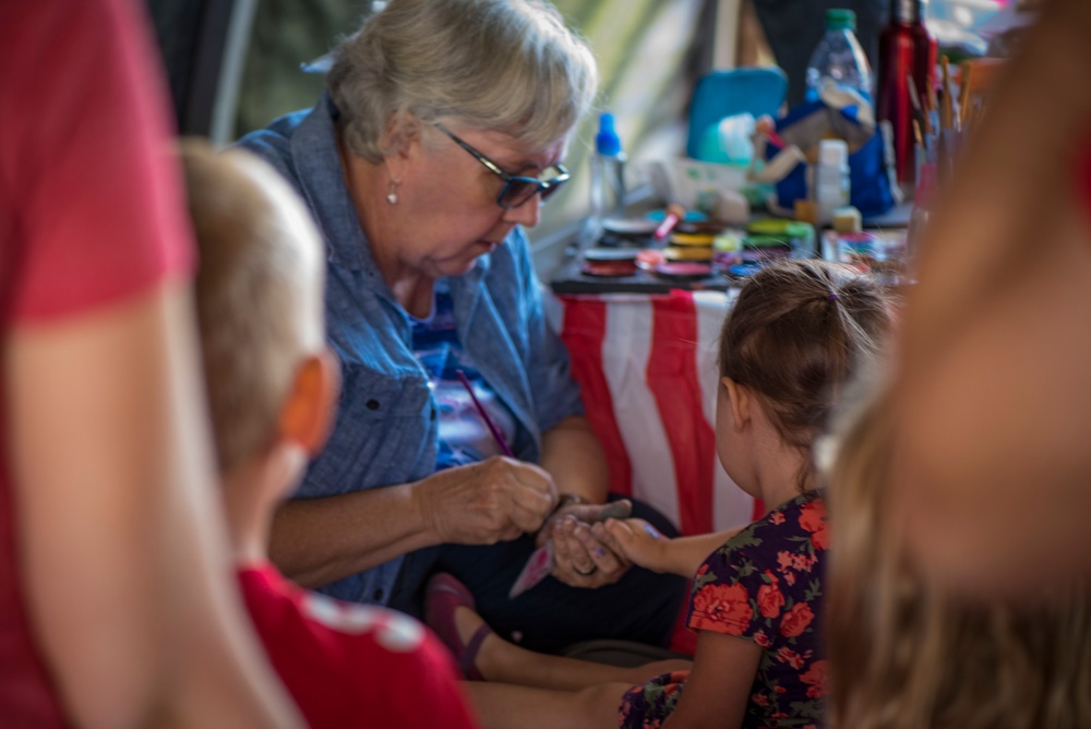 &quot;Family Day&quot; at the 179th Airlift Wing