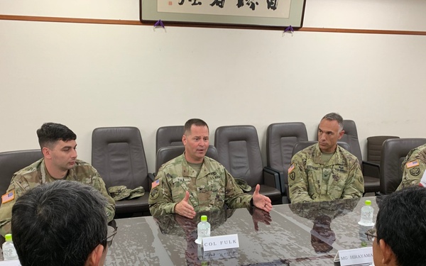 Illinois National Guard and Japanese Military Medical Professionals Learn from Each Other
