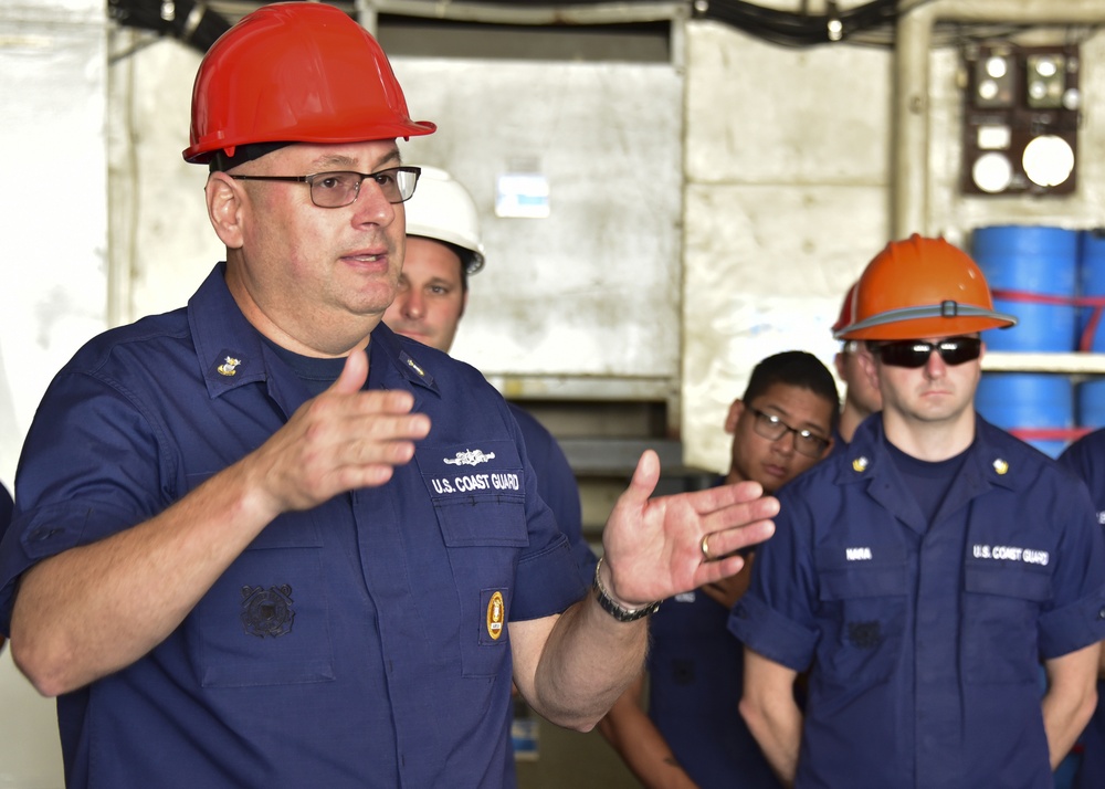 Pacific Area command staff visits Coast Guard Cutter Polar Star in drydock