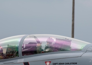 Aircraft arrivals for Friendship Festival 2019