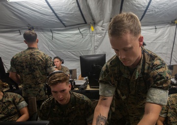 MASS-2 Marines Conduct Practice with the Common Aviation Command and Control System