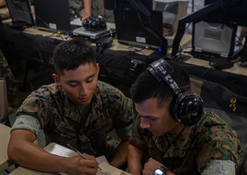 MASS-2 Marines Conduct Practice with the Common Aviation Command and Control System