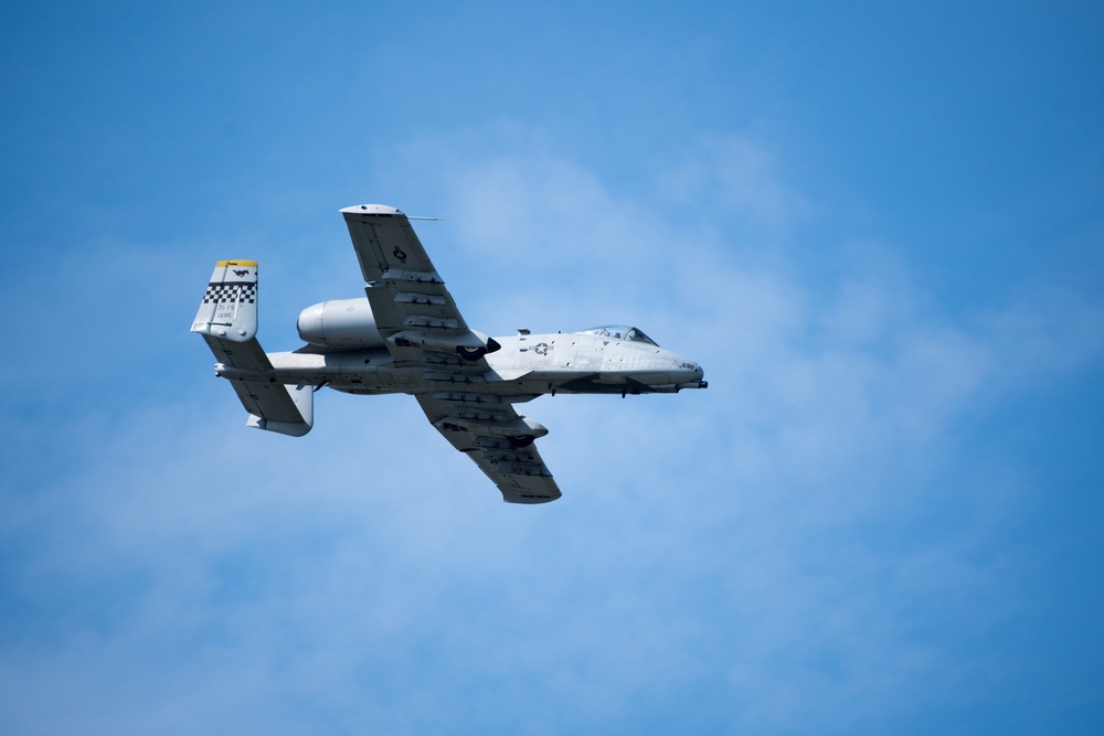 ACC A-10 Demo Team gets major assist from 25th FS