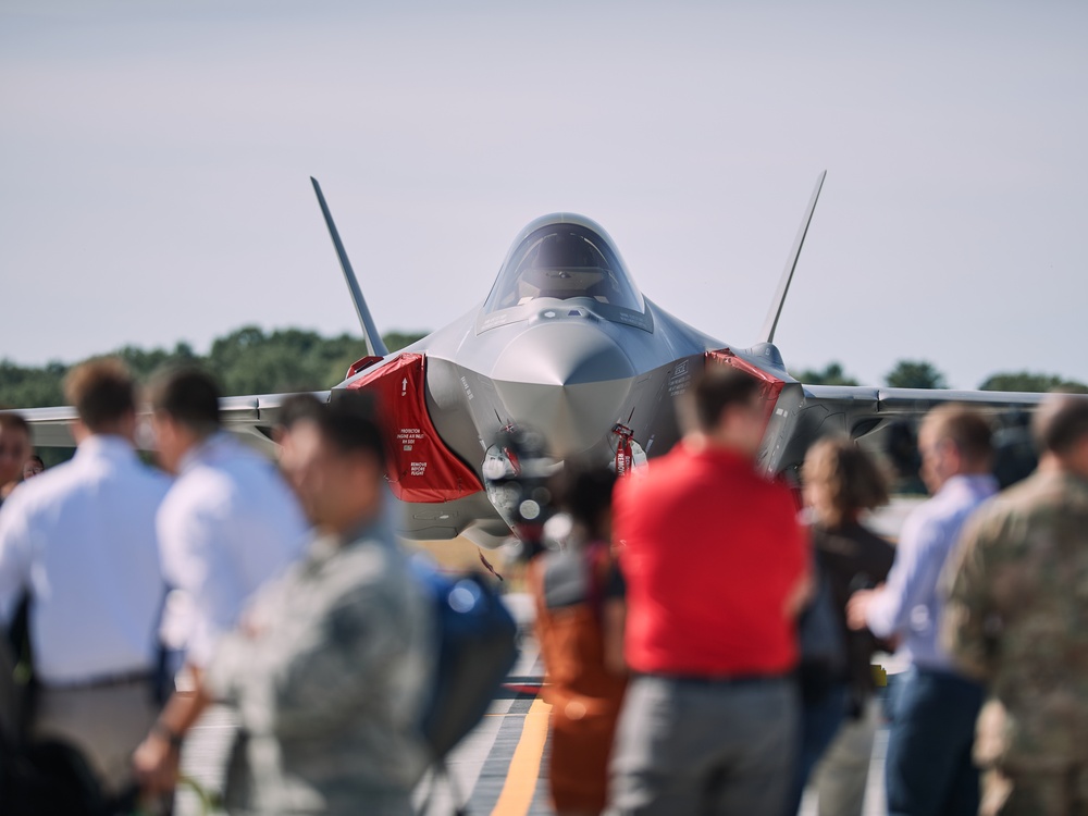 First Air National Guard F-35s Arrive at Vermont's 158th FW