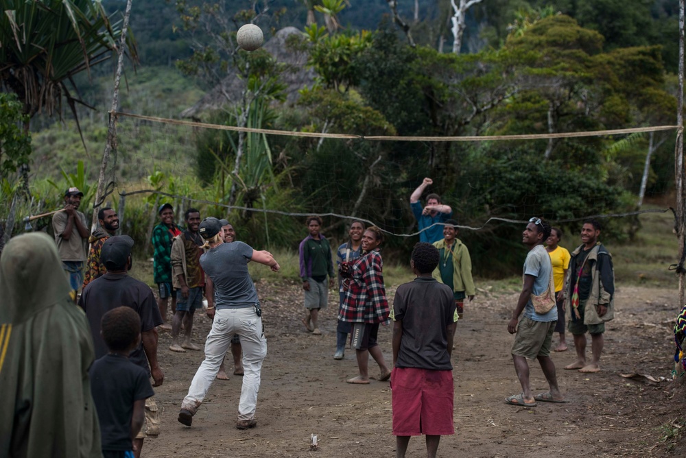 DPAA Investigation Team travels across Papua New Guinea