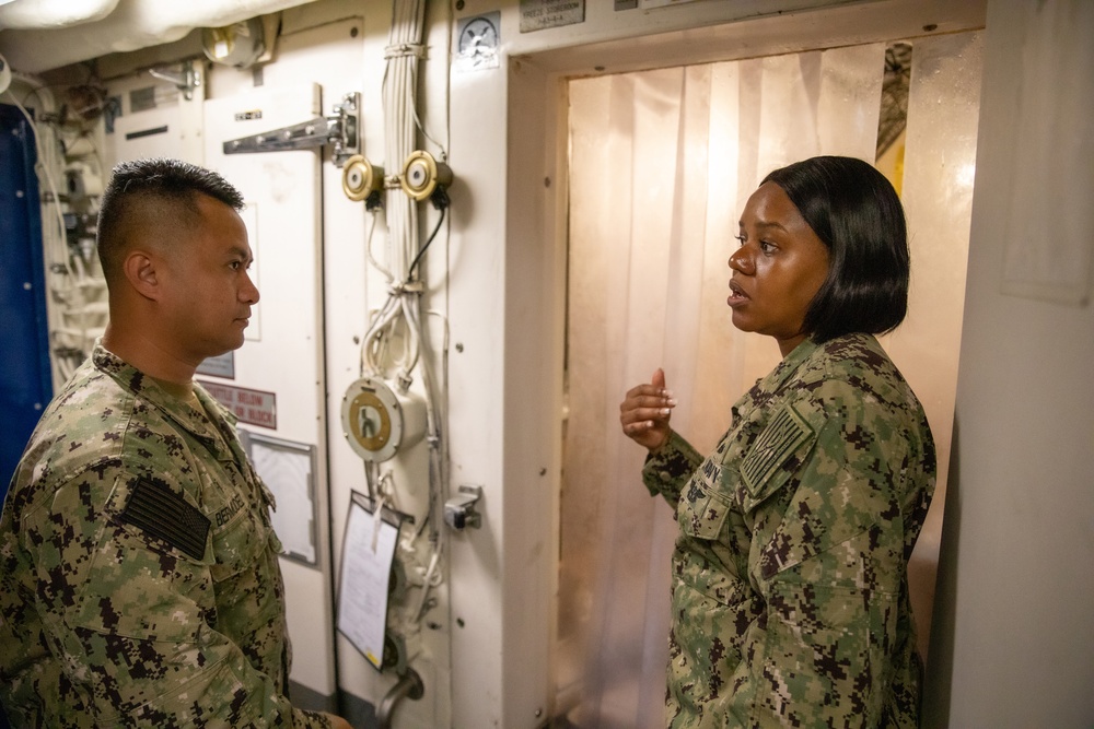 USS Pioneer (MCM 9) N41 Visit