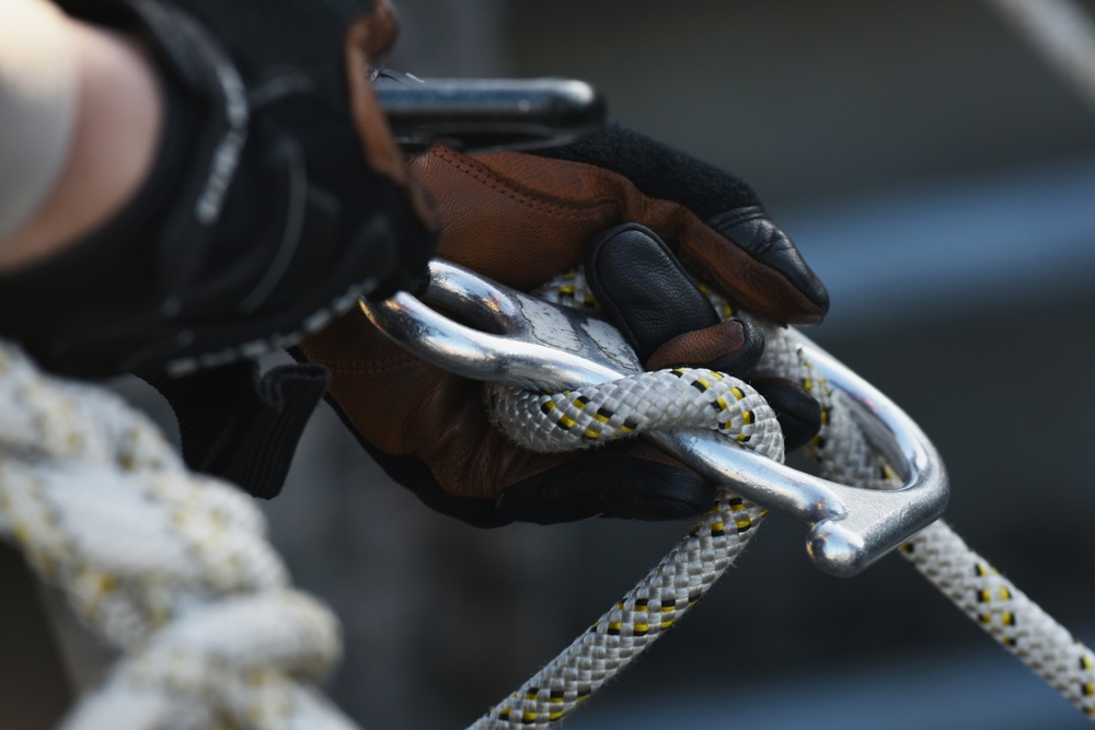 48th CES Participates in Search and Rescue Training