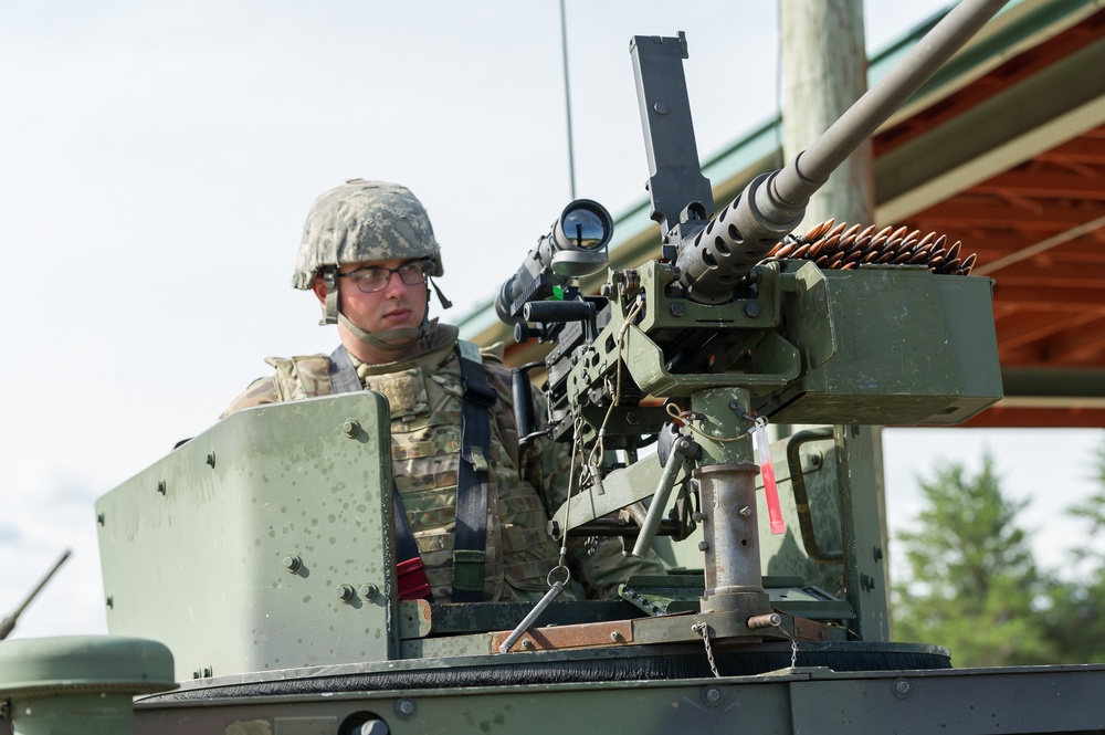 300th MP BDE soldiers prepare for .50 Cal gunnery range qualifications