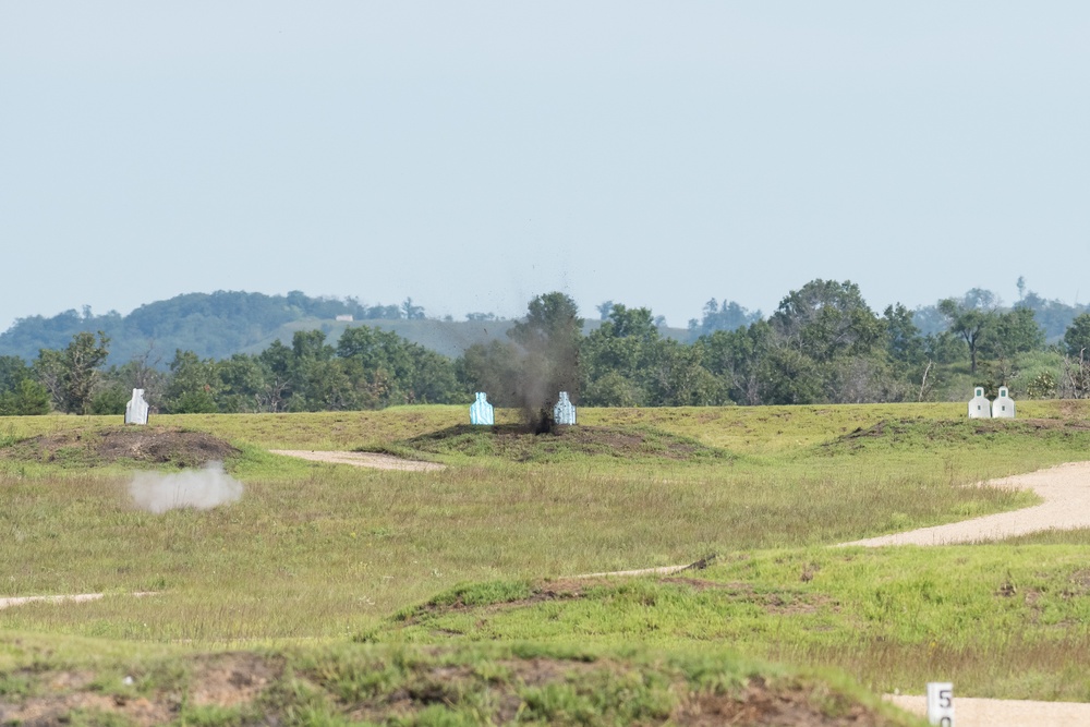 300th MP BDE soldiers prepare for .50 Cal gunnery range qualifications