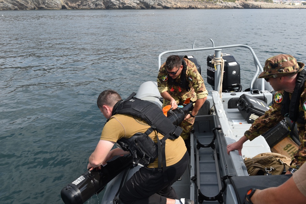 US and Italian UUV Units Work Together During NATO Exercise REP (MUS) 2019