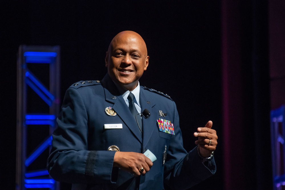 Lt Gen Cotton opens 2019 AFITC