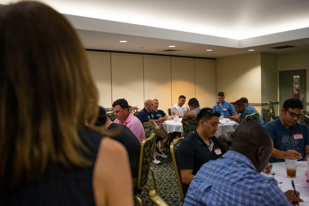 What to Expect When You're Expecting Heidi Murkoff, MCBH