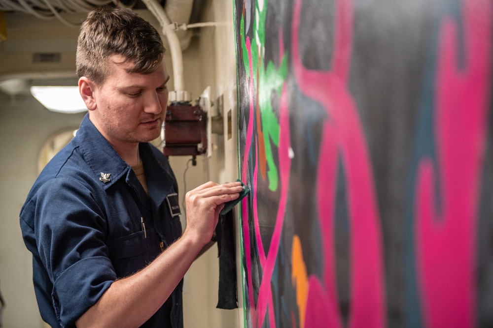 Sailors Paints Aboard USS Harpers Ferry