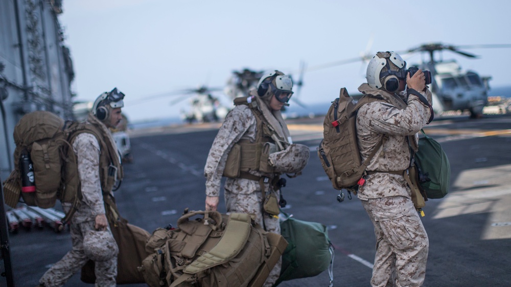 VMM-163 flight operations aboard the USS Boxer