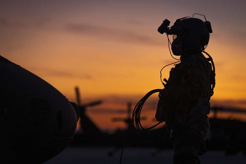 1-150th Assault Helicopter Battalion night training