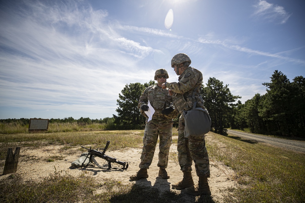 New Jersey Finance Soldiers train