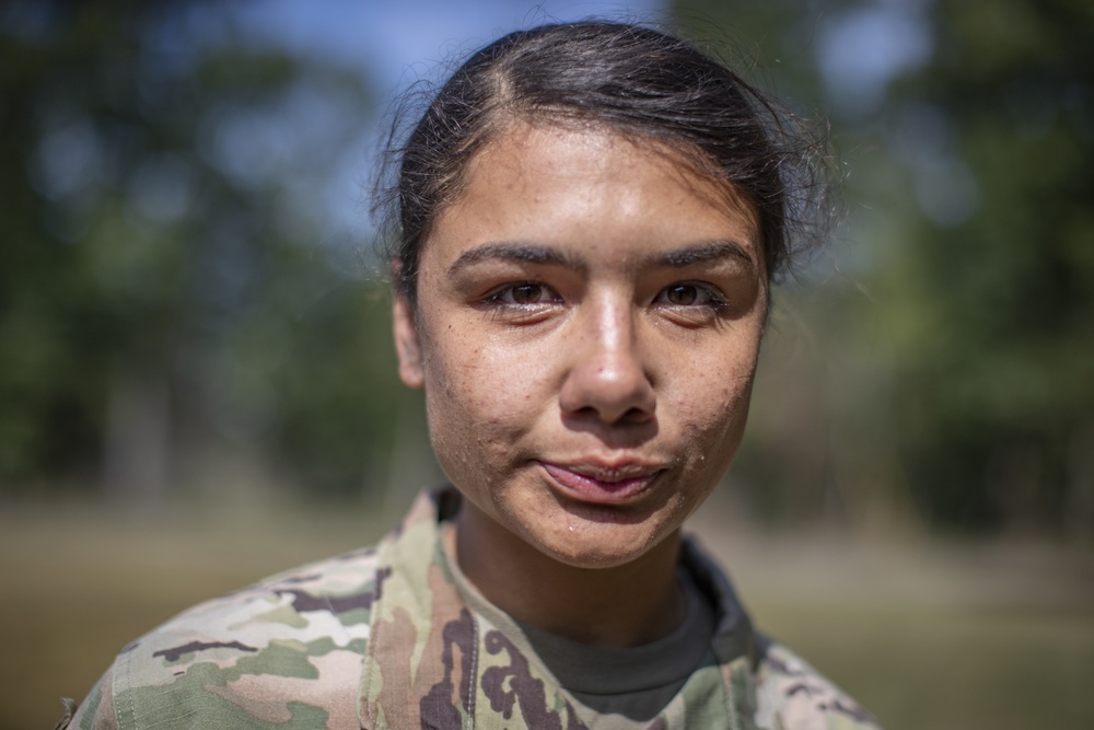 New Jersey Finance Soldiers train