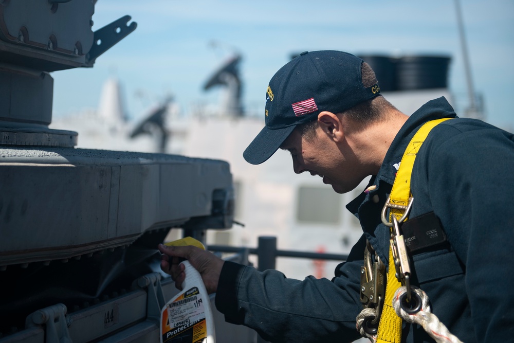 USS San Jacinto Sailors Conduct Maintenance