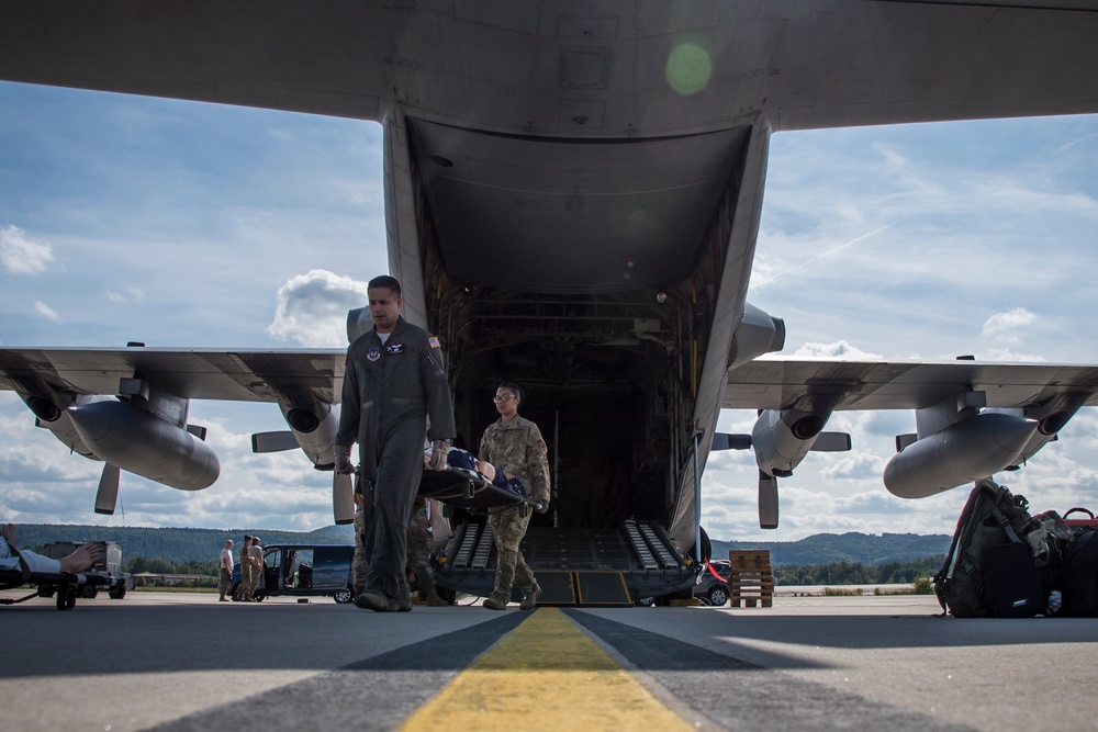 DVIDS - News - 179th AW Trains With 86th Aeromedical Evacuation Squadron