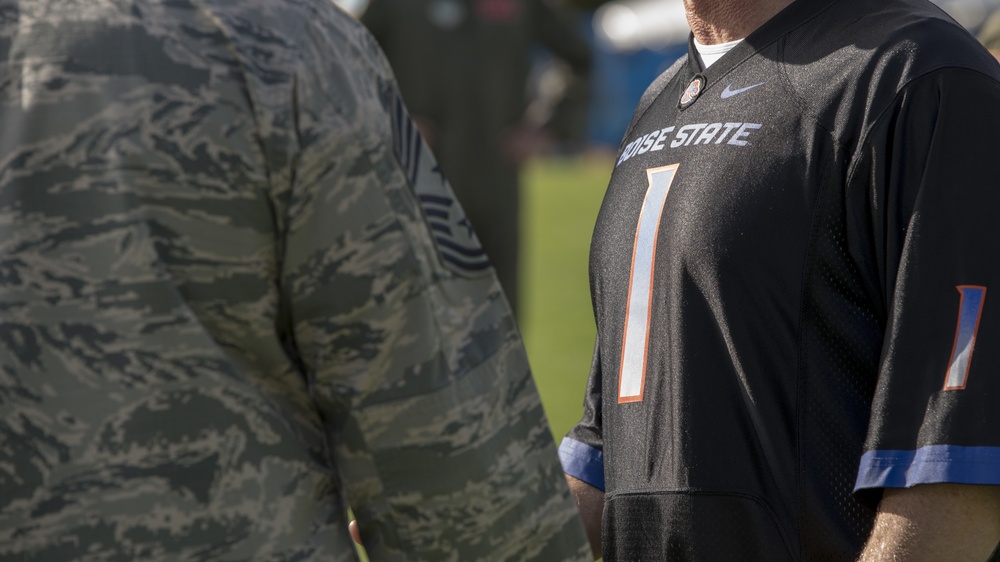DVIDS Images Air Force Academy plays Boise State [Image 3 of 24]