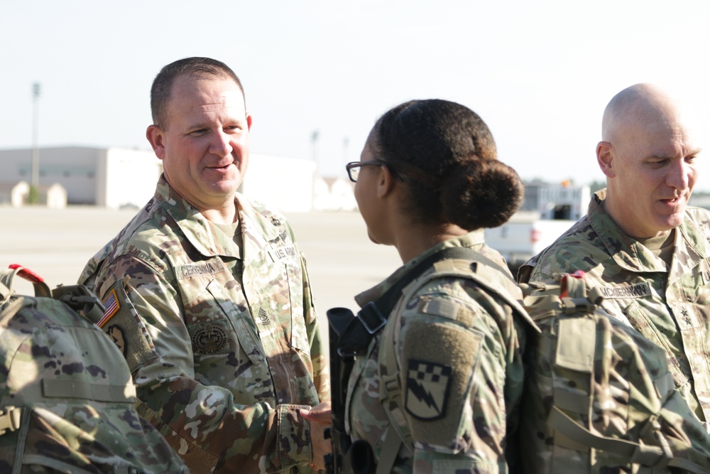 525th Military Intelligence Brigade Redeployment