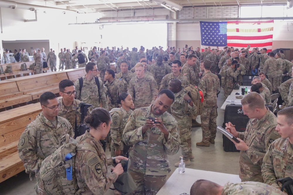 525th Military Intelligence Brigade Redeployment